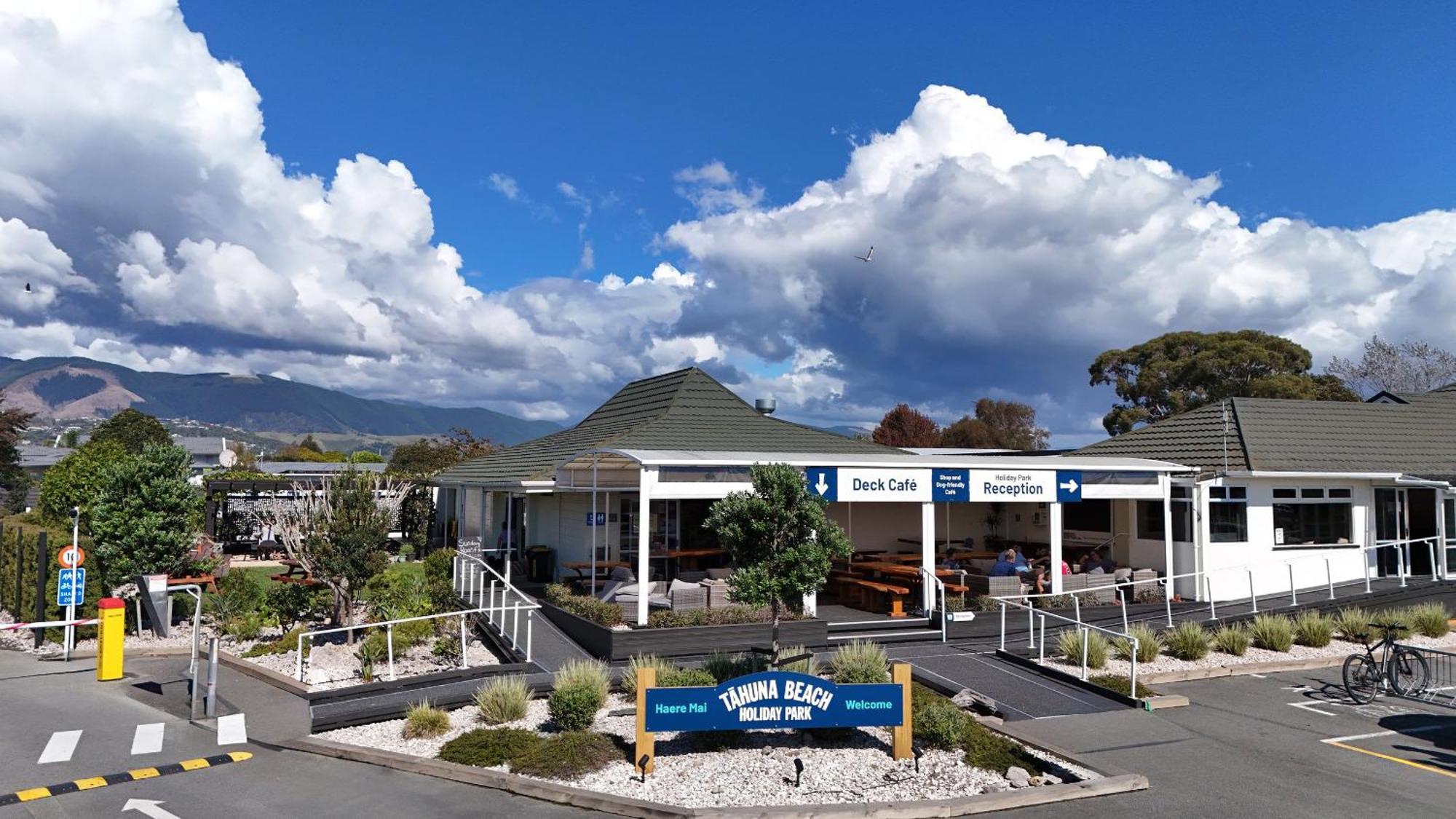 Tahuna Beach Holiday Park Nelson Buitenkant foto